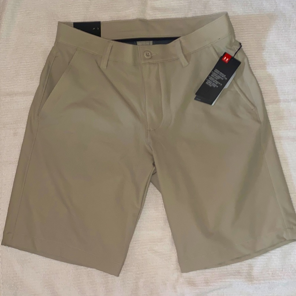 NEW Under Armour 10” short mens shorts